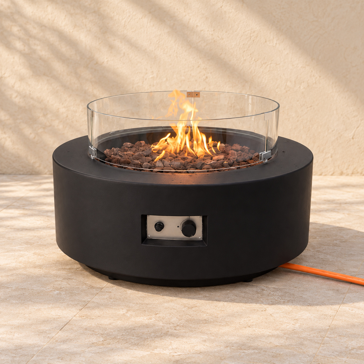 Fire Table 03 — צילום מוצר על רקע קרם