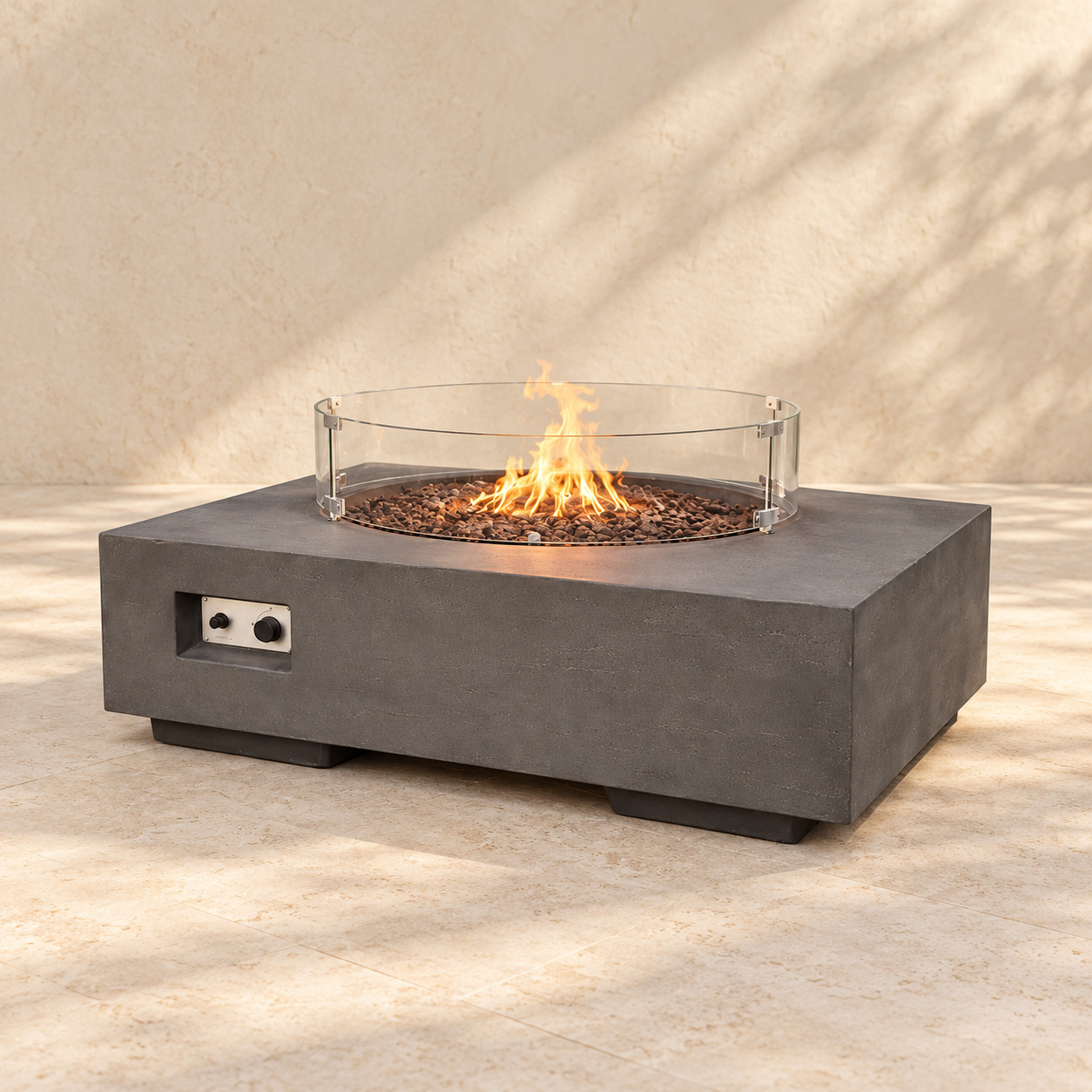 Fire Table 06 — צילום מוצר על רקע קרם