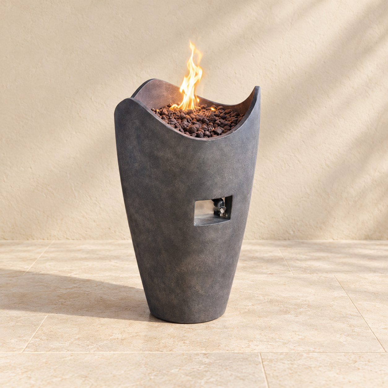 Fire Table 24 — צילום מוצר על רקע קרם