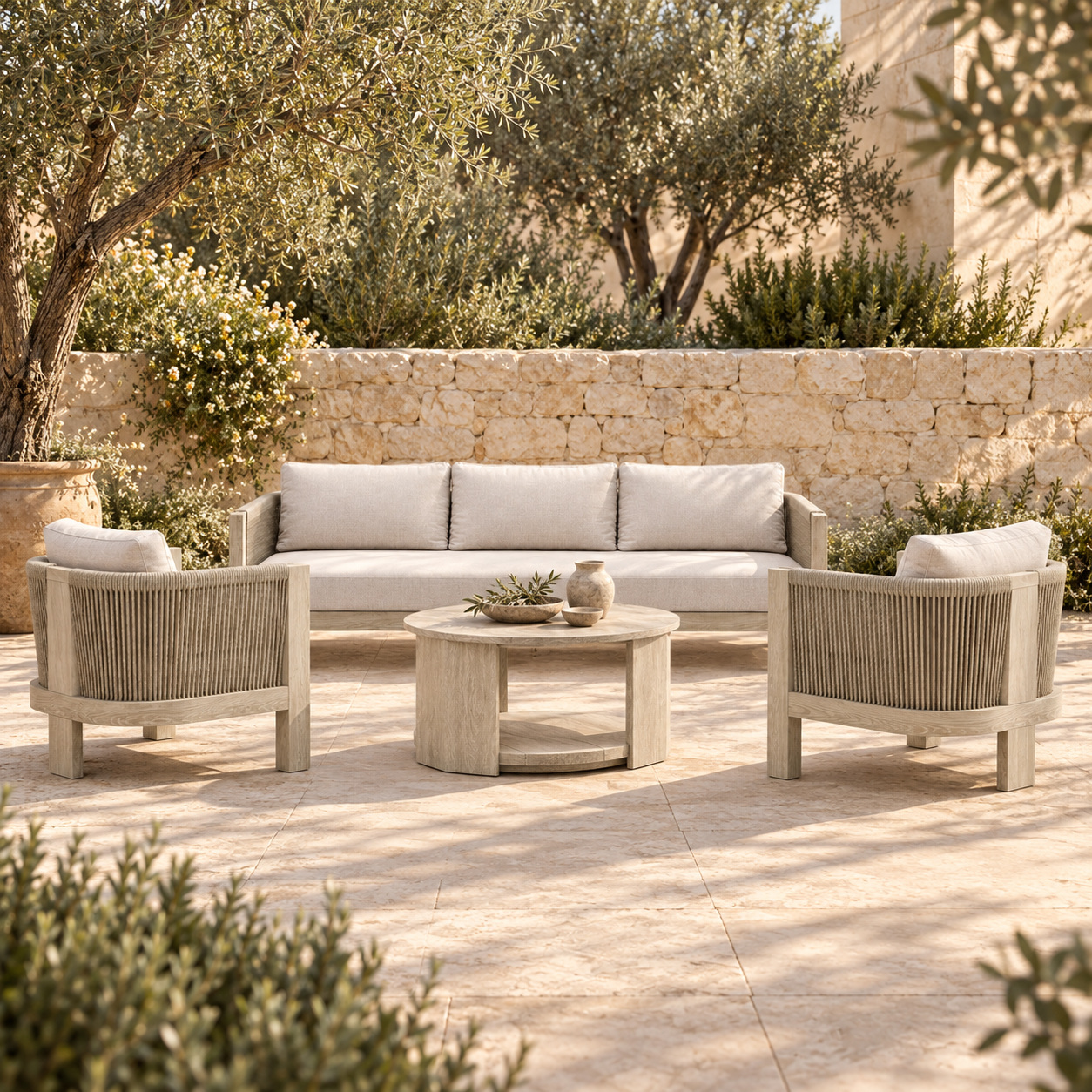 PORTOFINO — סט בהיר בחצר אבן חמימה