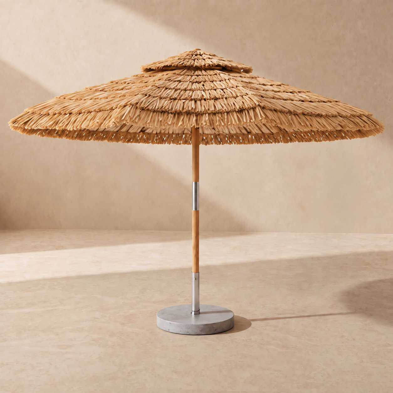 Straw Umbrella 3 — שמשייה בצילום קטלוג